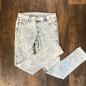 Bleached jeans